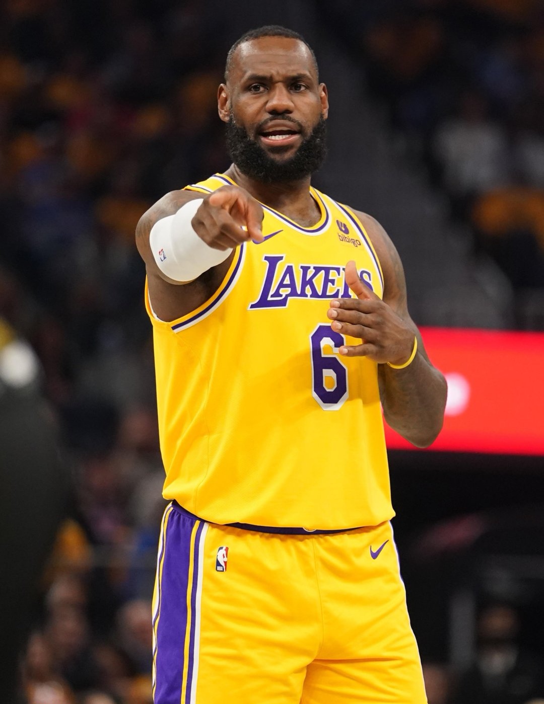 开云-里程碑夜！拉齐奥战术微调；NBA季后赛今晚刷纪录；管理层满意；团队化学反应显著的简单介绍