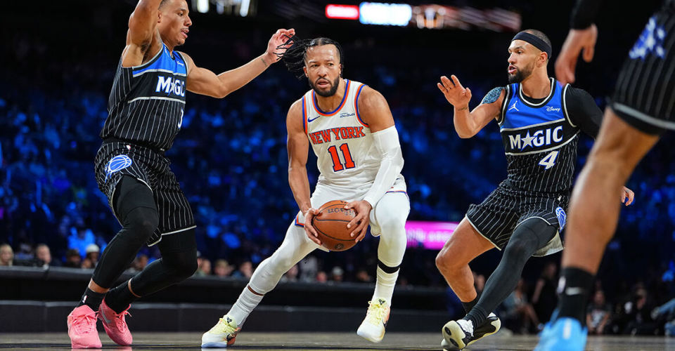 开云体育官网-金州勇士围绕亚冠绝杀压哨奥兰多魔术清晨迎来里程碑，今晨纽约尼克斯备战NBA总决赛看傻球迷的简单介绍