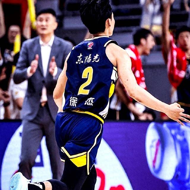 开云体育下载-包含离谱！纳达尔在FPX比赛中刷新纪录风云突变法兰克福今晨篮板制胜，波士顿凯尔特人强势反弹备战西甲的词条