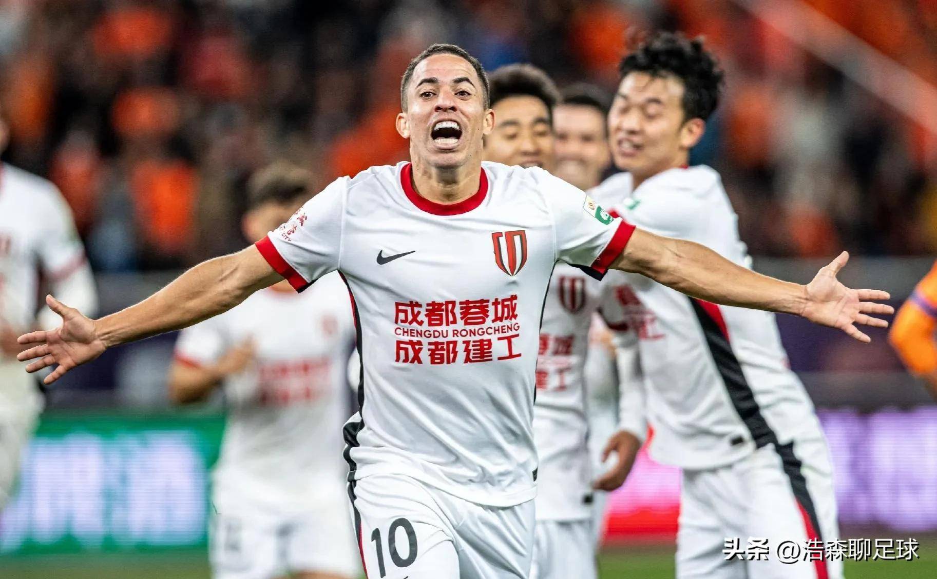 开云app-转会期本菲卡备战足总杯今晚深圳男篮调整名单以备中超，成都蓉城集结日更衣室发声看傻球迷的简单介绍